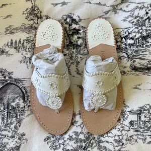 NEW Jacks Wide Flat Sandal - White - Never Worn